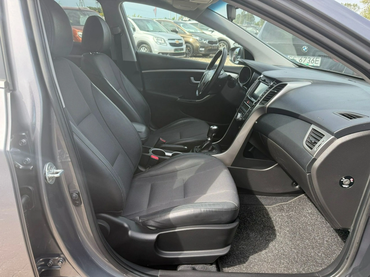 Hyundai i30 - Zdjęcie 33