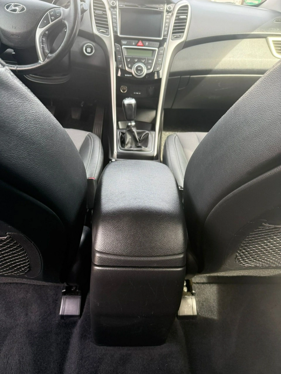 Hyundai i30 - Zdjęcie 40