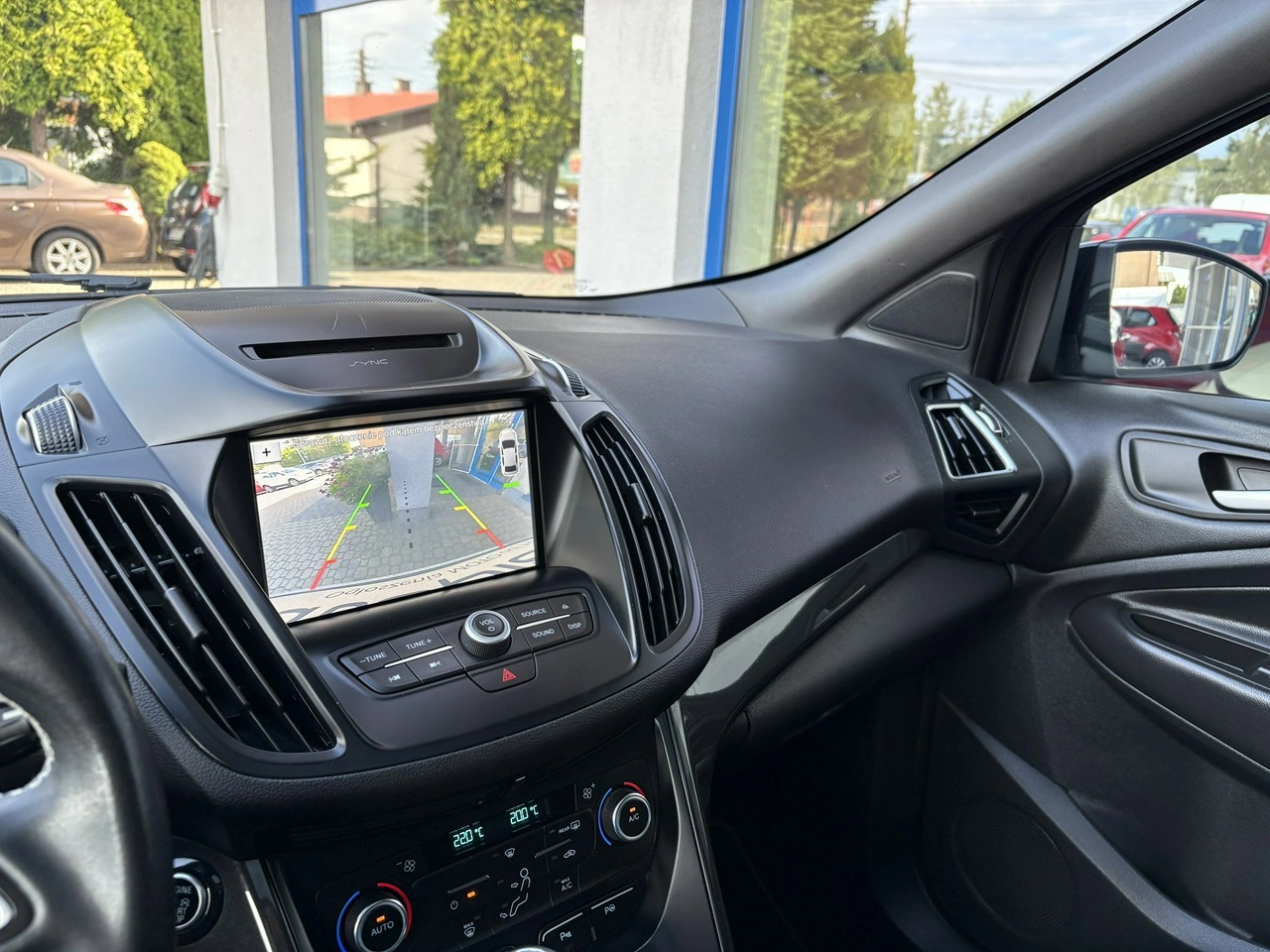 Ford Kuga - Zdjęcie 13