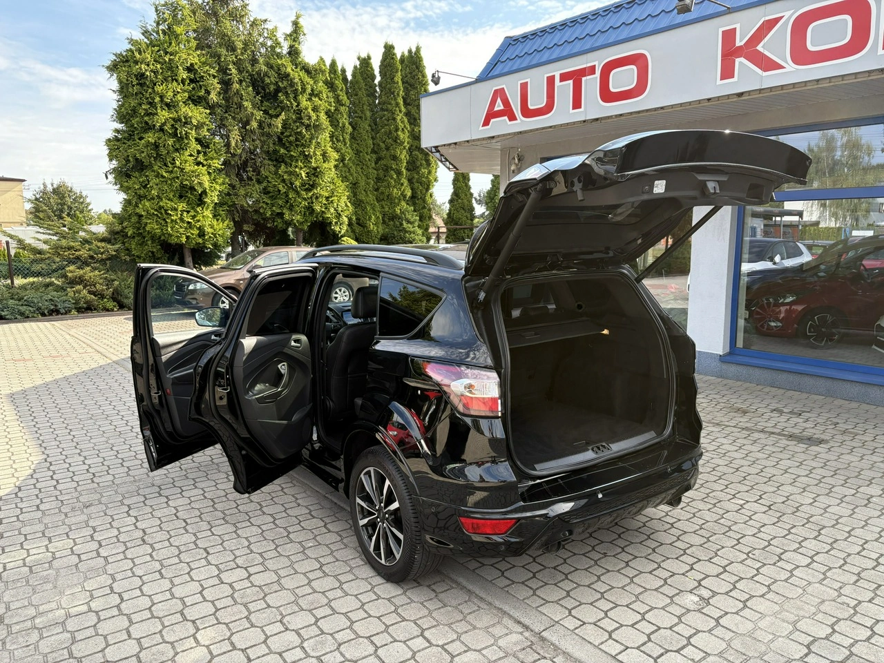 Ford Kuga - Zdjęcie 38