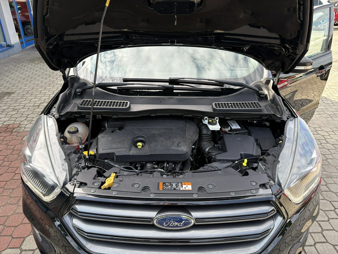Ford Kuga - Zdjęcie 39