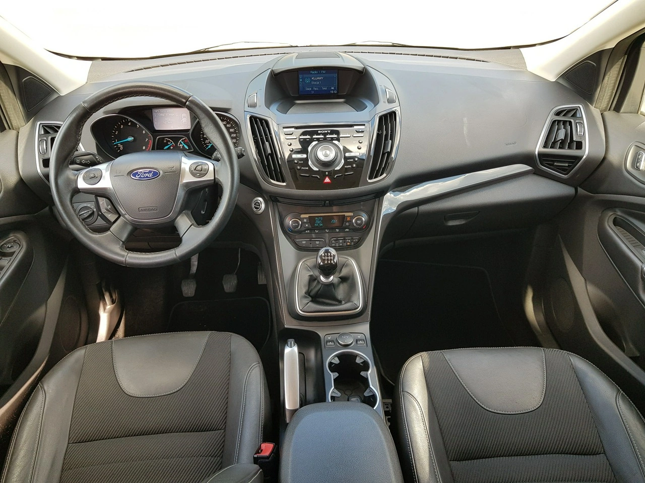 Ford Kuga - Zdjęcie 11