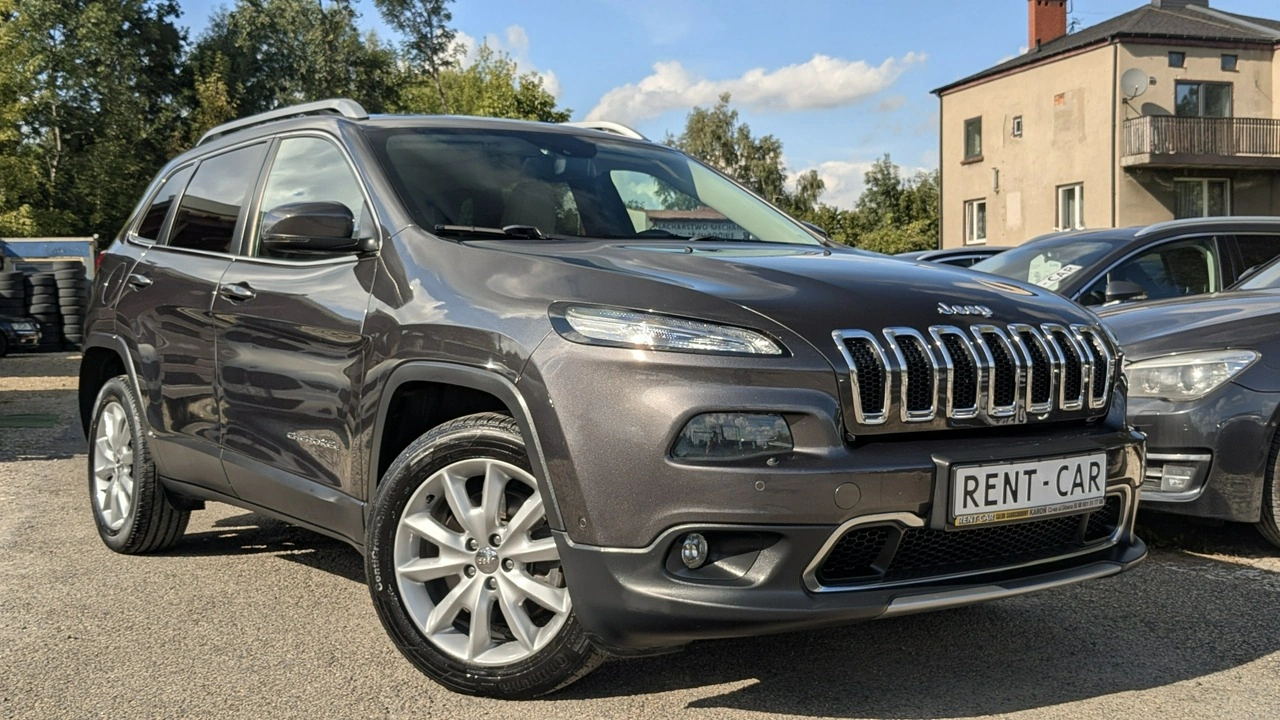 Jeep Cherokee - Zdjęcie 5