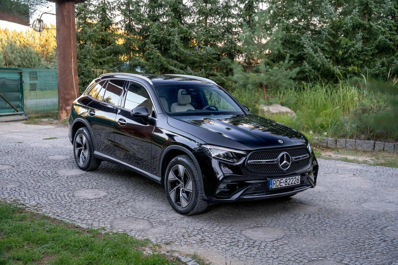 Mercedes GLC 300 - Zdjęcie 24