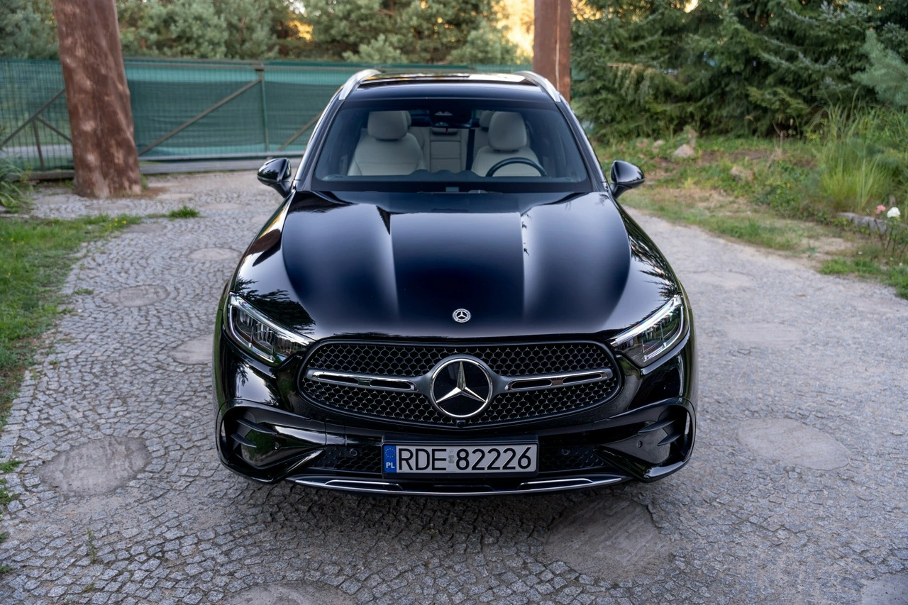 Mercedes GLC 300 - Zdjęcie 4