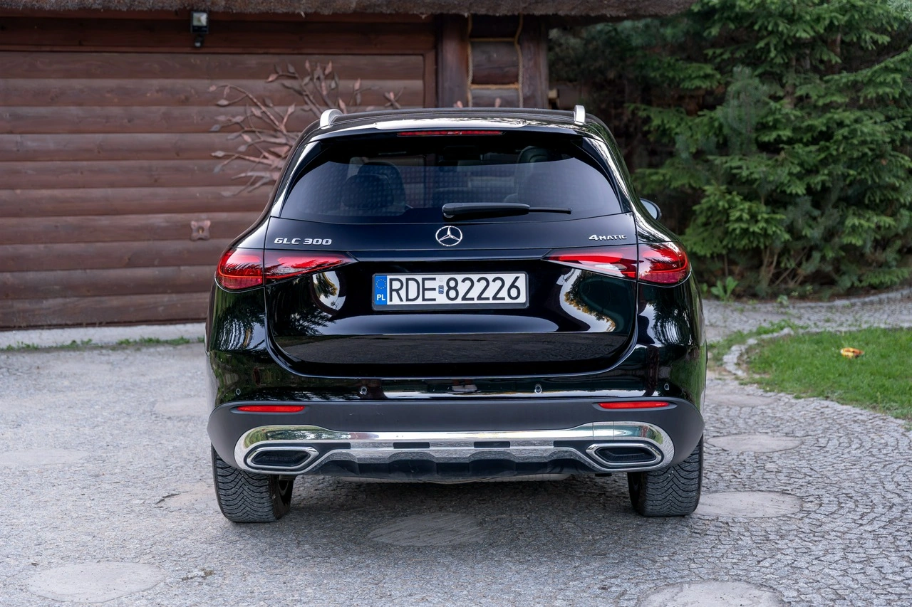 Mercedes GLC 300 - Zdjęcie 5