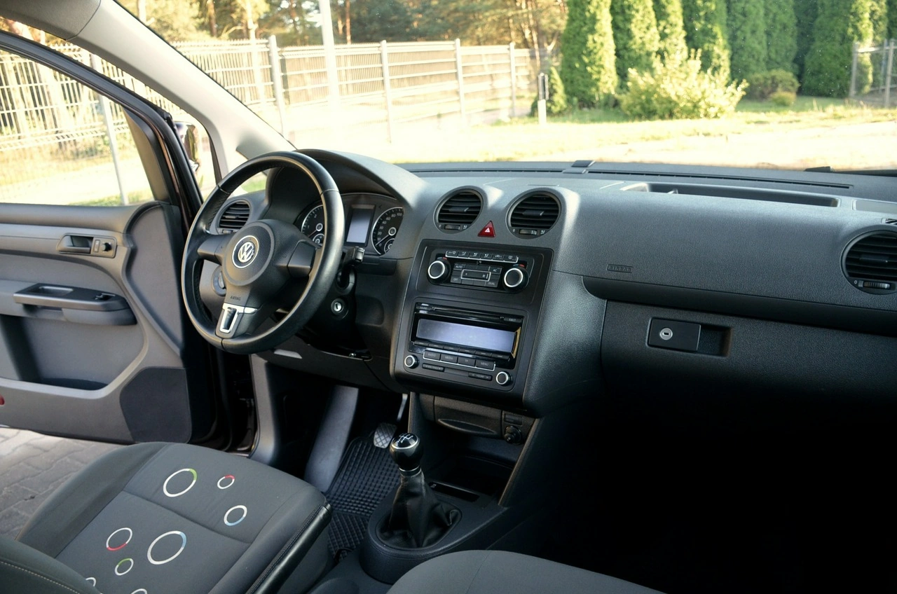 Volkswagen Caddy - Zdjęcie 16