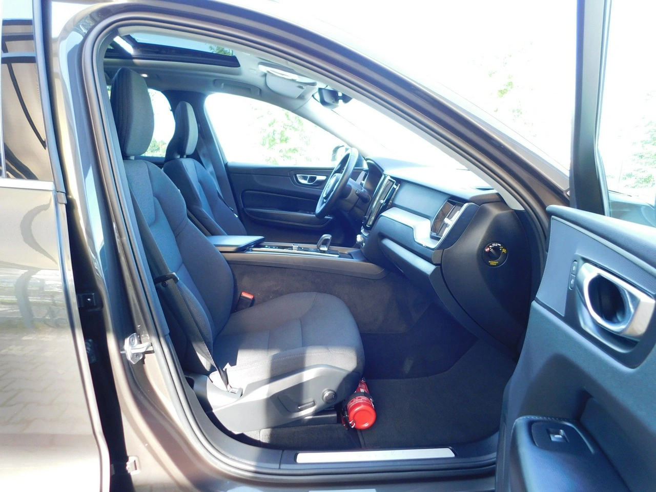 Volvo XC 60 - Zdjęcie 8