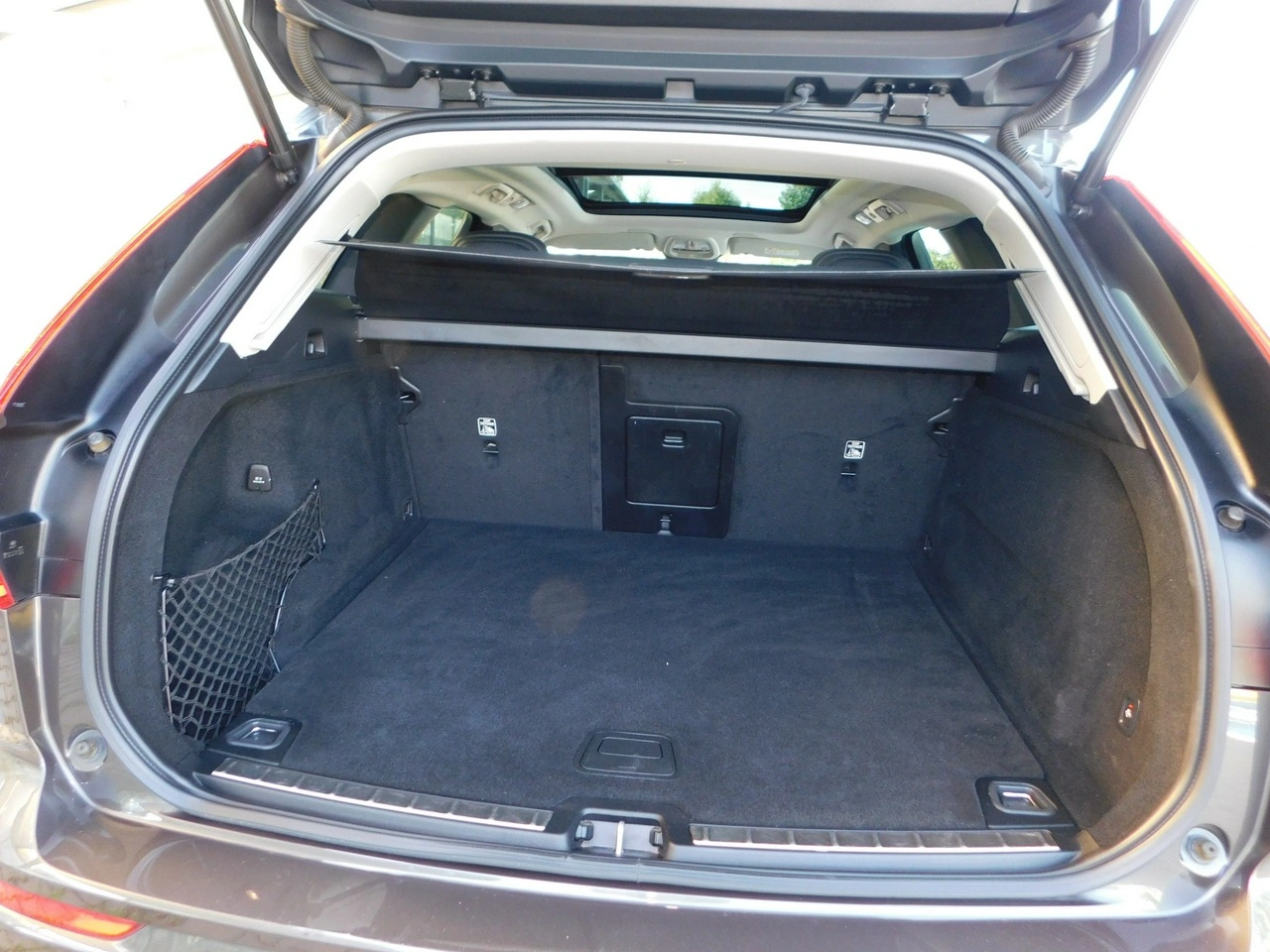Volvo XC 60 - Zdjęcie 18