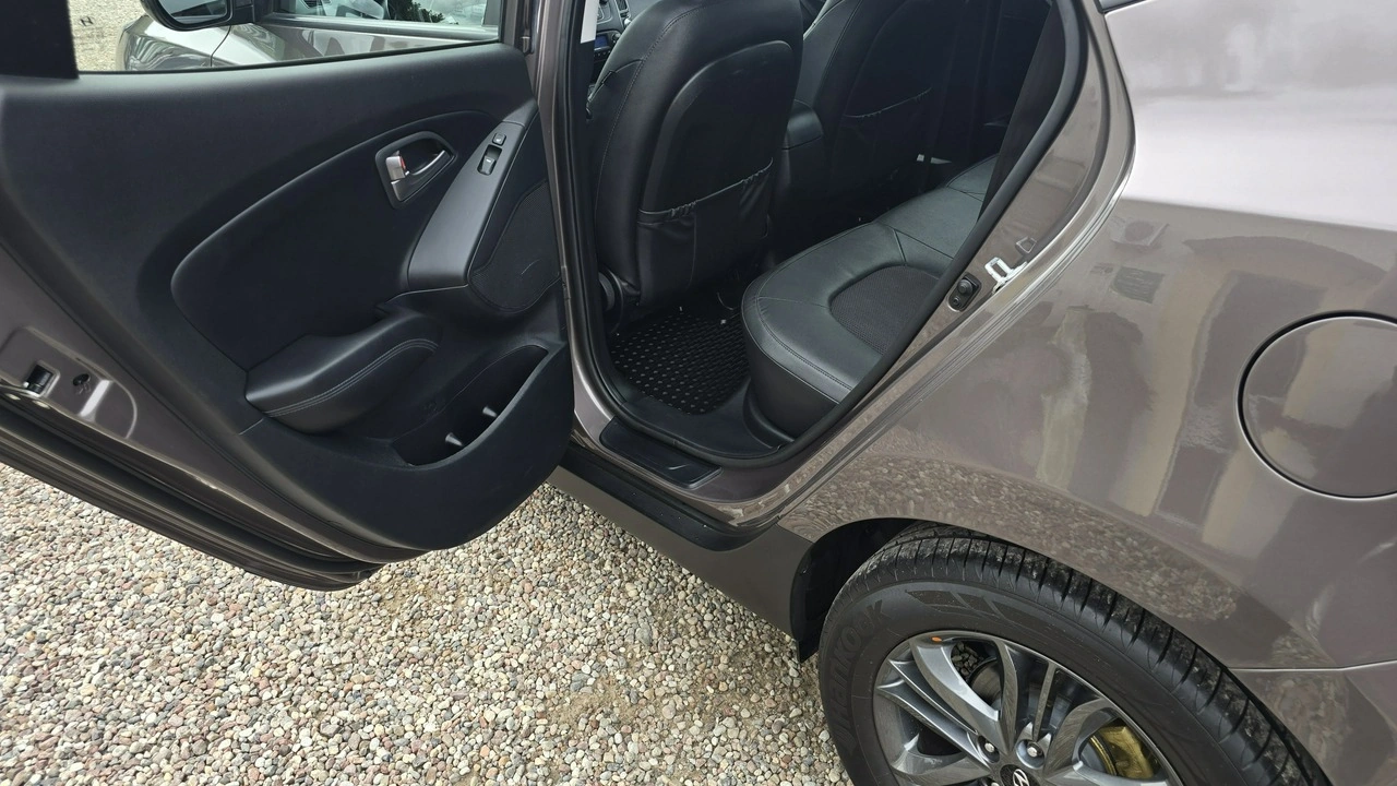 Hyundai ix35 - Zdjęcie 9