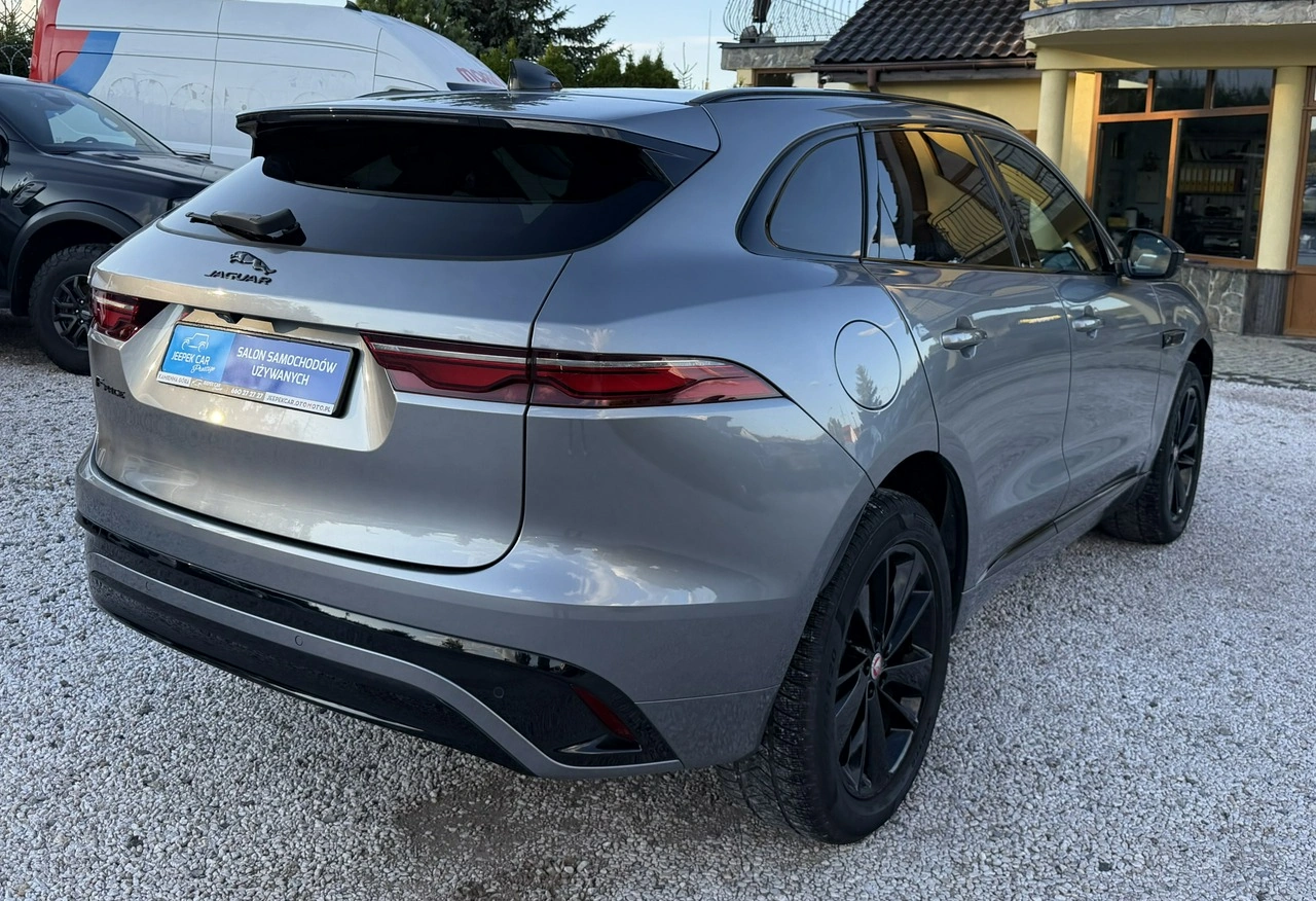 Jaguar F-Pace - Zdjęcie 4