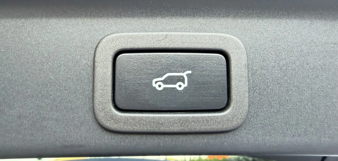 Jaguar F-Pace - Zdjęcie 37