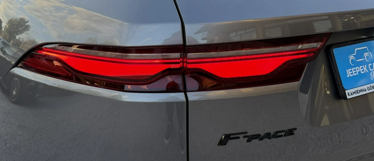 Jaguar F-Pace - Zdjęcie 15