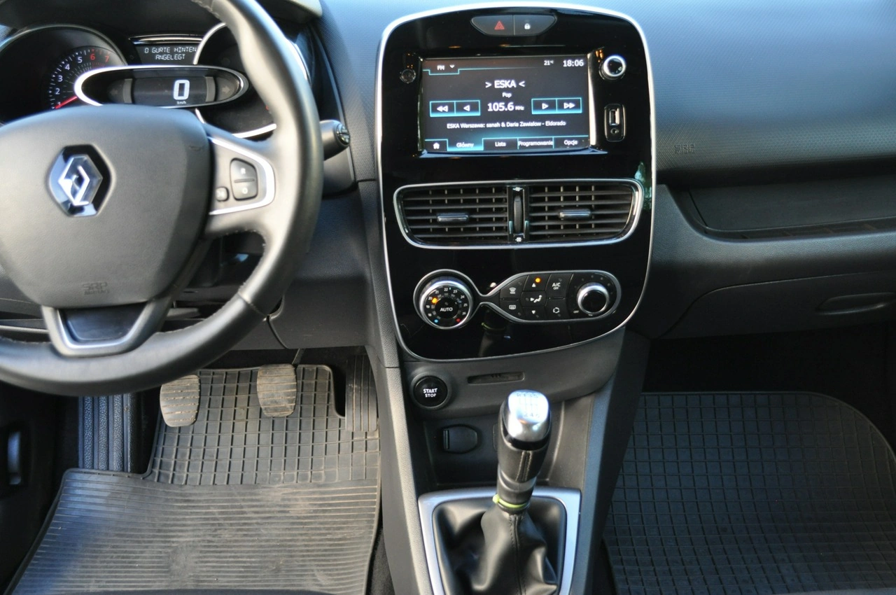 Renault Clio - Zdjęcie 20