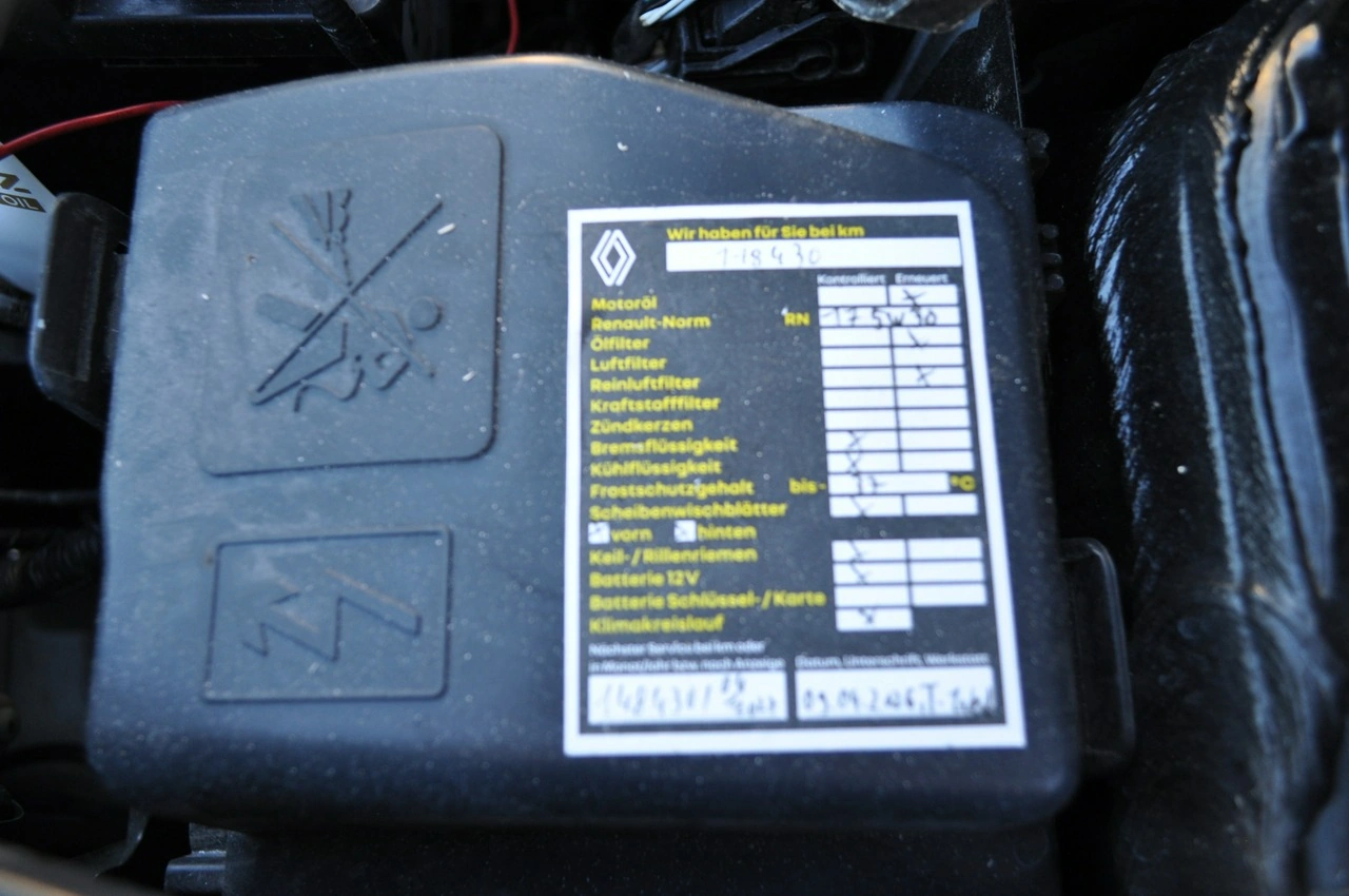 Renault Clio - Zdjęcie 32