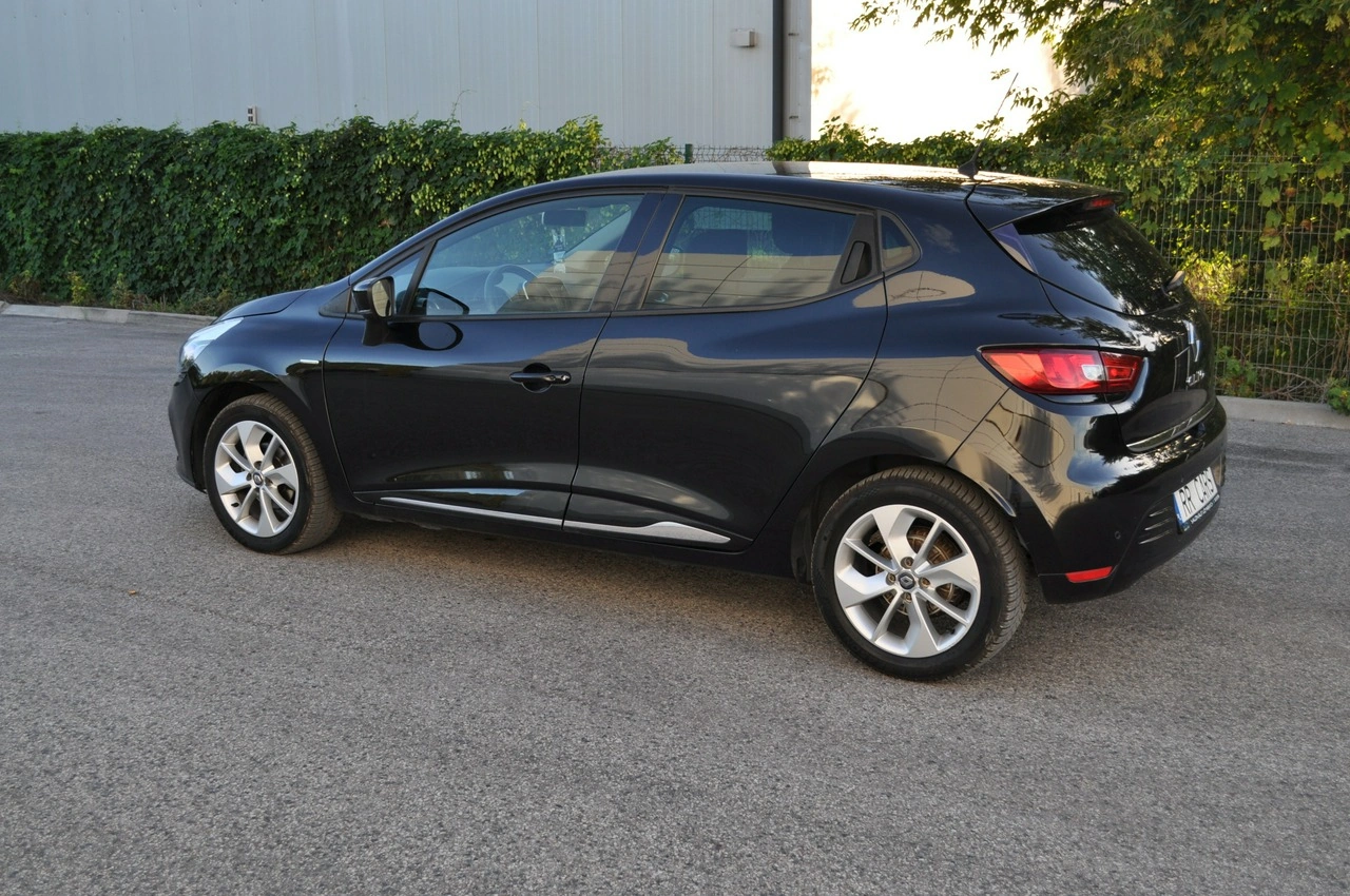 Renault Clio - Zdjęcie 8