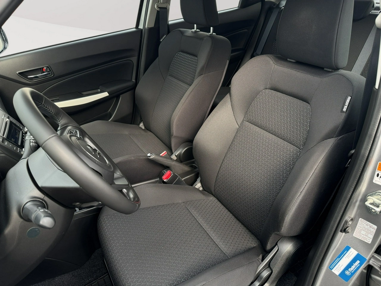 Suzuki Swift - Zdjęcie 11
