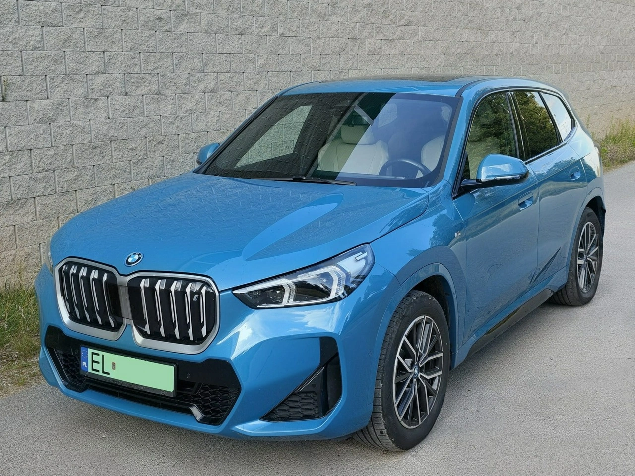 BMW iX1 - Zdjęcie 2