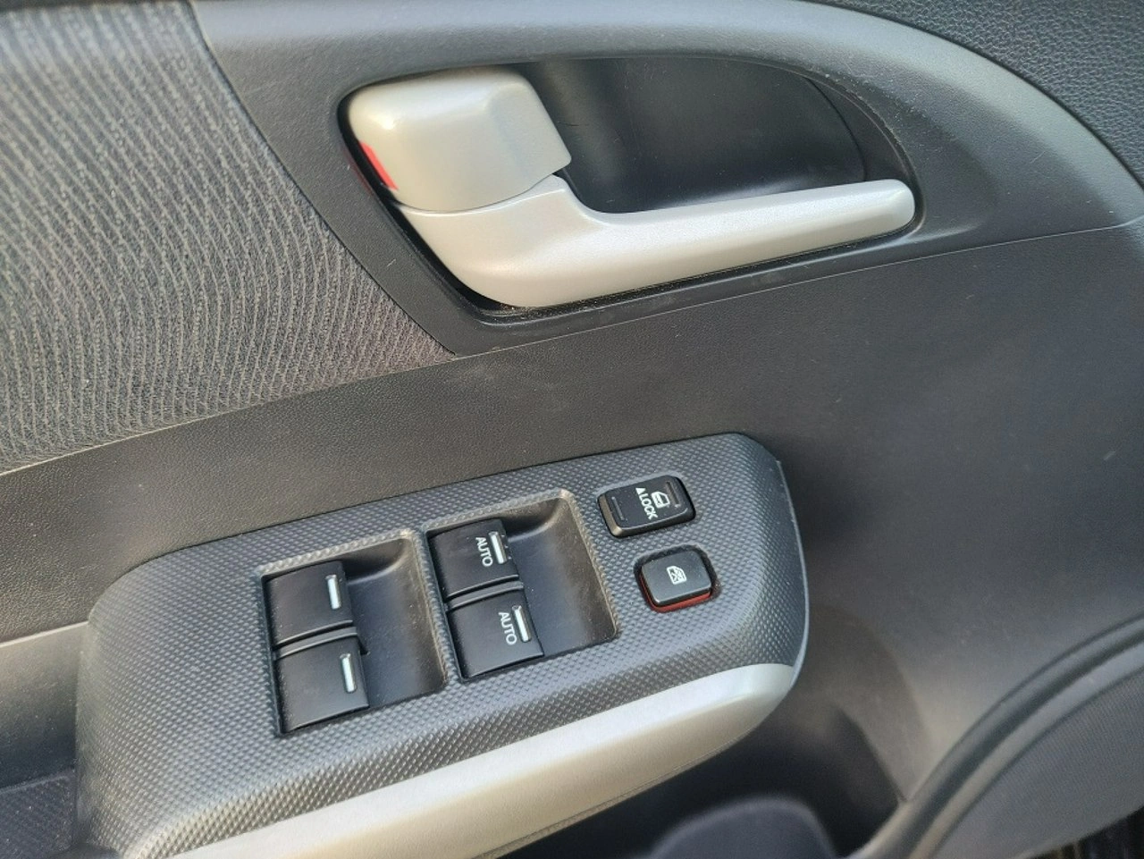 Honda Insight - Zdjęcie 15