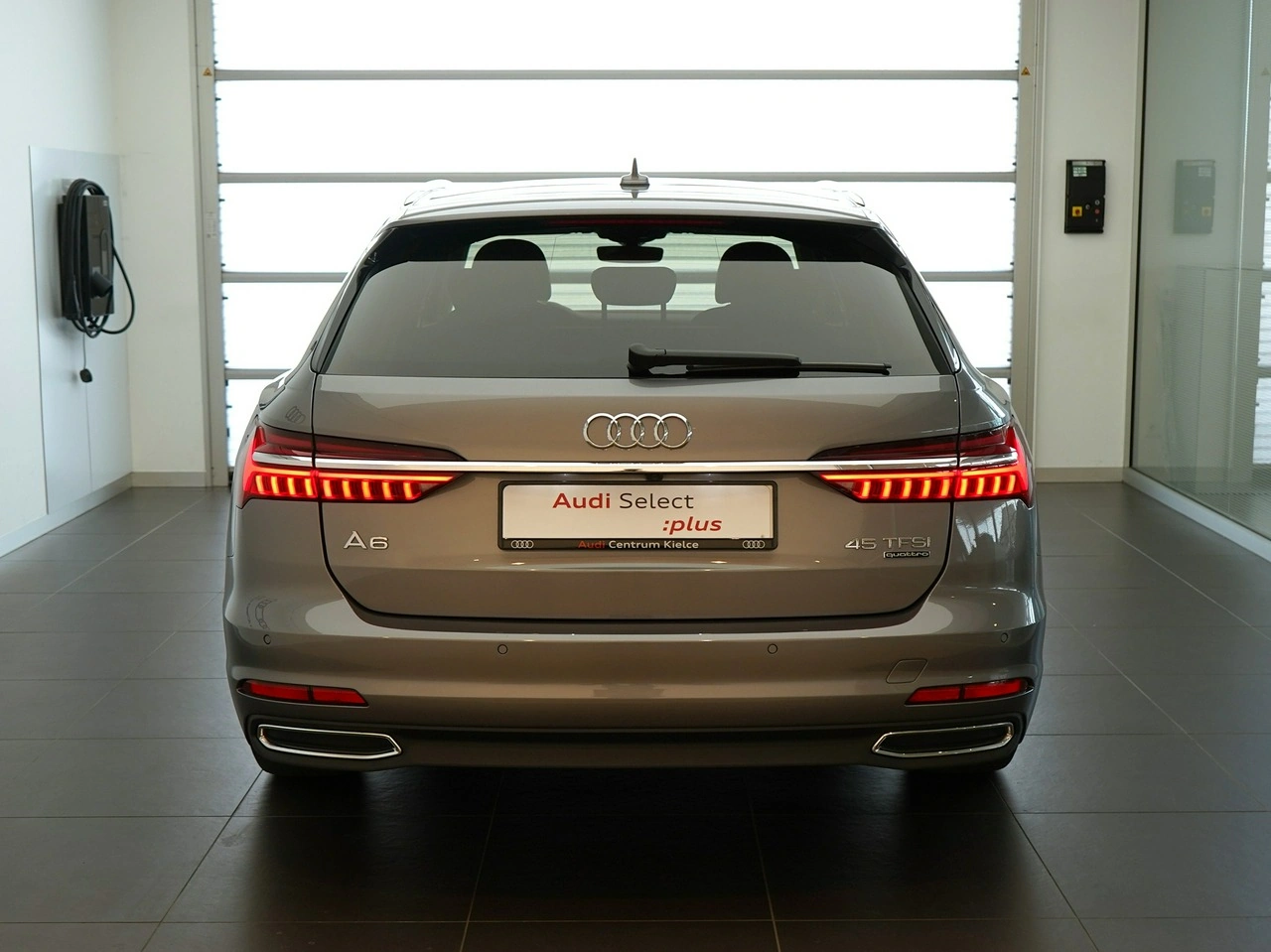 Audi A6 - Zdjęcie 2