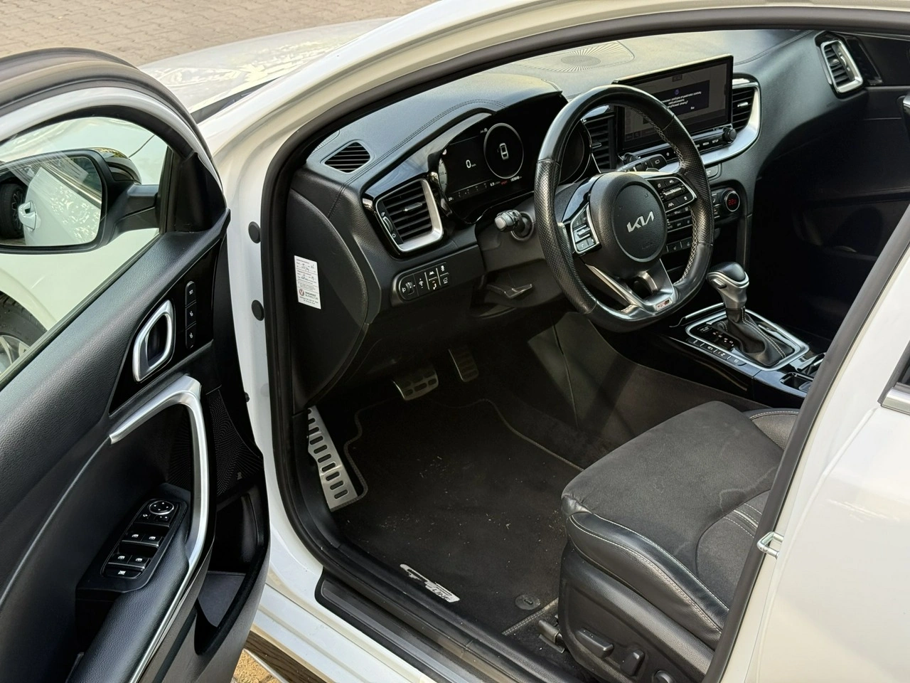 Kia Pro Cee'd - Zdjęcie 4