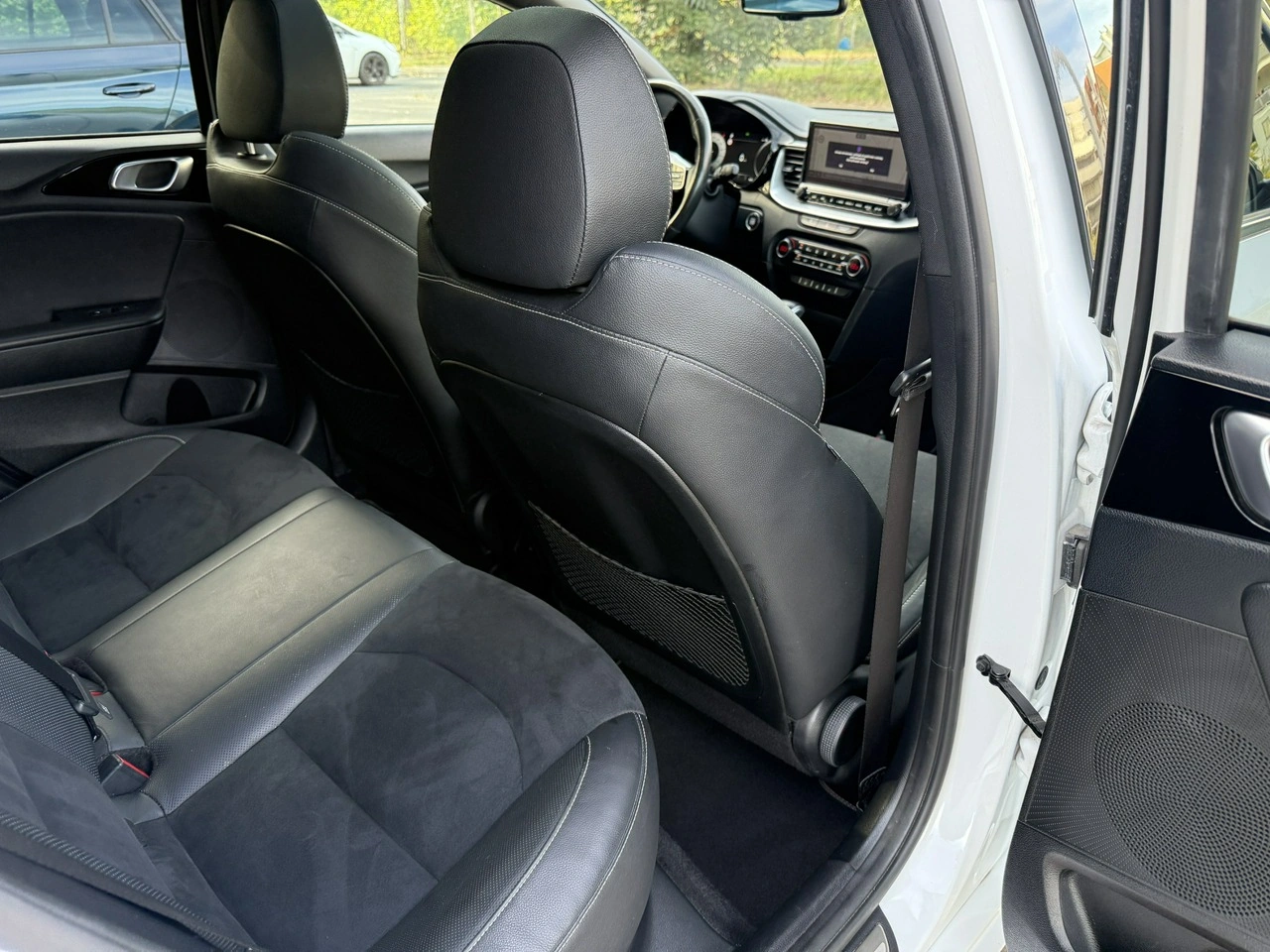 Kia Pro Cee'd - Zdjęcie 8