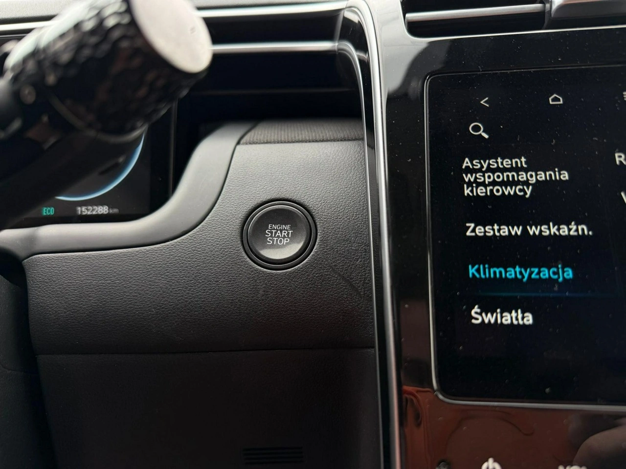 Hyundai Tucson - Zdjęcie 29