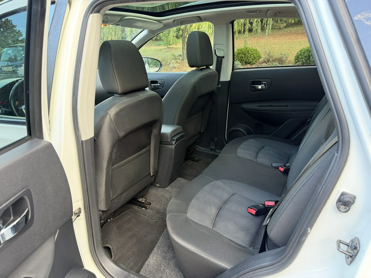 Nissan Qashqai - Zdjęcie 17