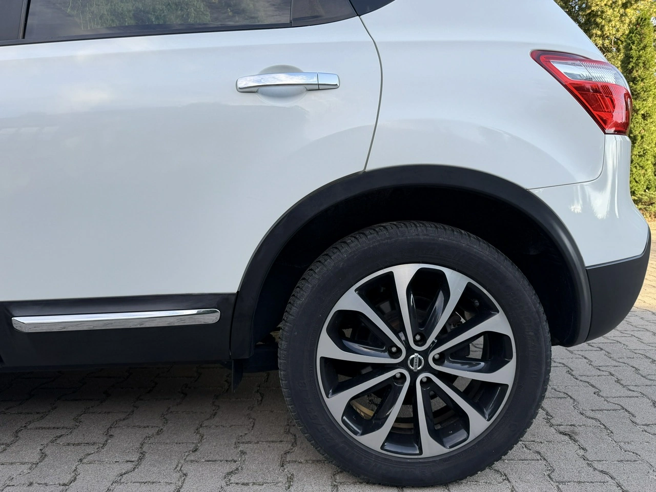 Nissan Qashqai - Zdjęcie 24