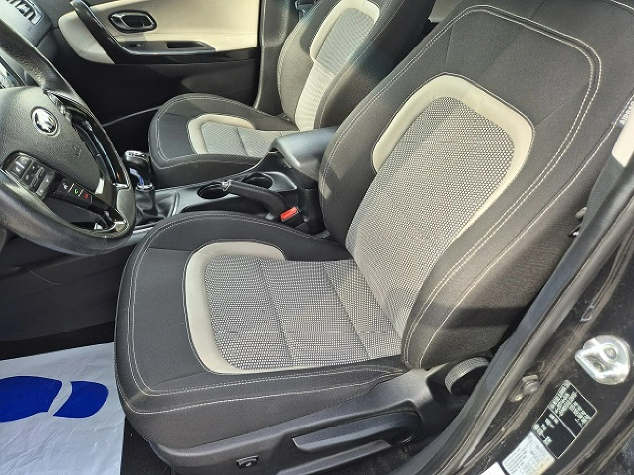 Kia Ceed - Zdjęcie 20