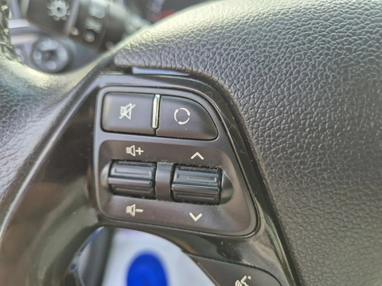 Kia Ceed - Zdjęcie 25