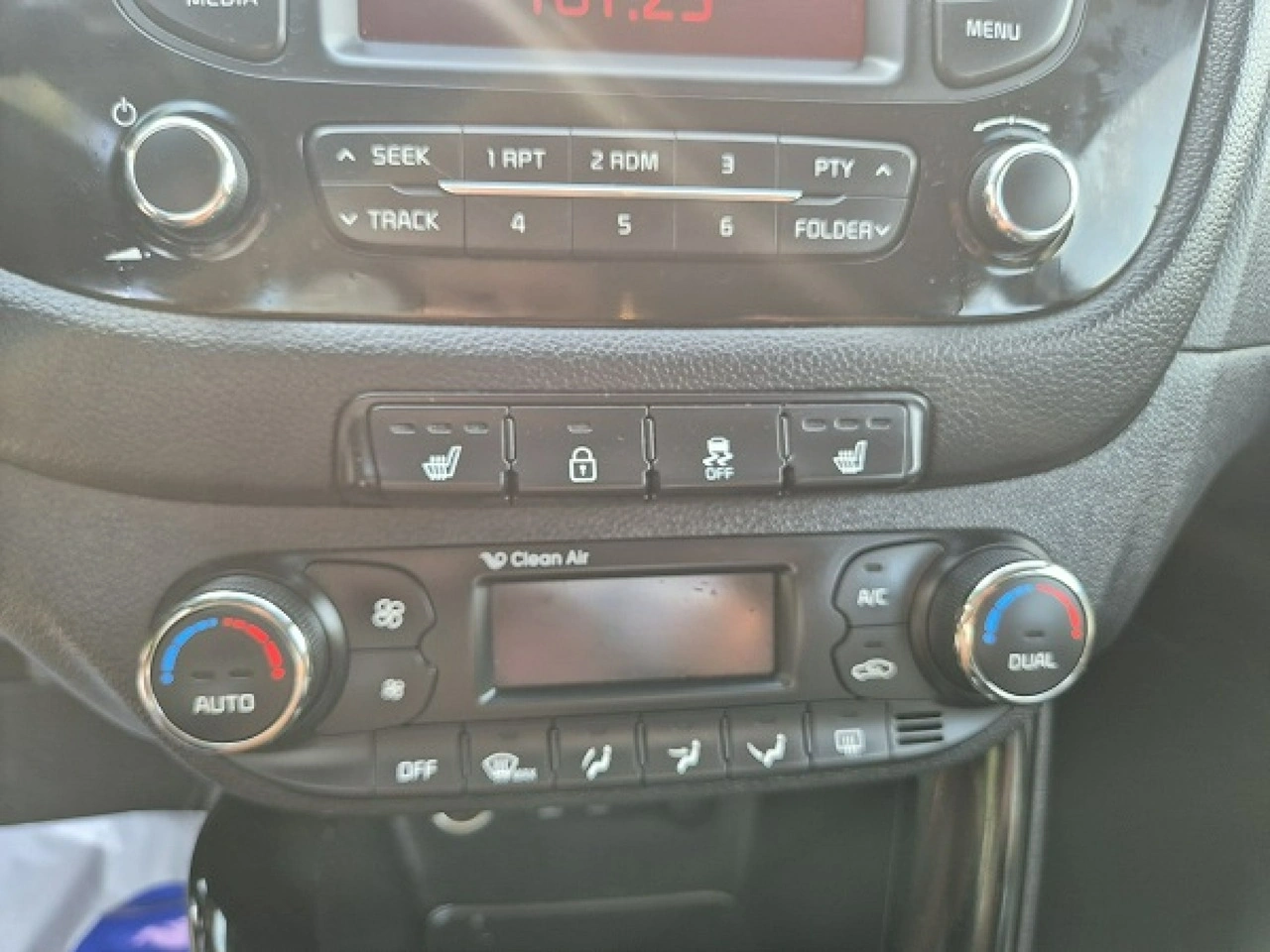Kia Ceed - Zdjęcie 35