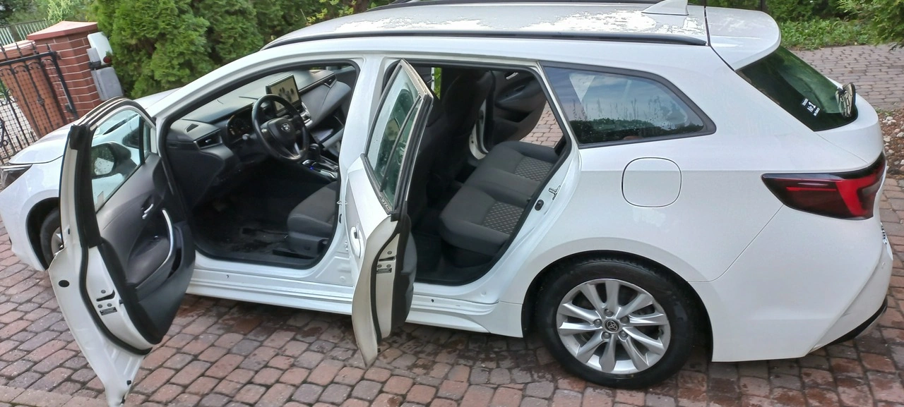 Toyota Corolla - Zdjęcie 15