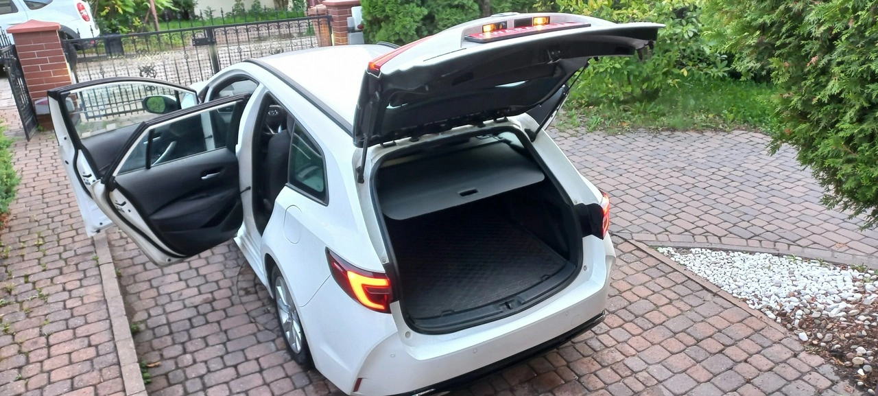 Toyota Corolla - Zdjęcie 25