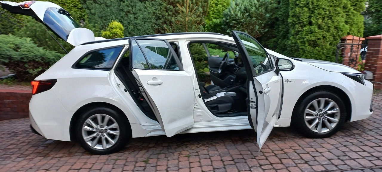 Toyota Corolla - Zdjęcie 33