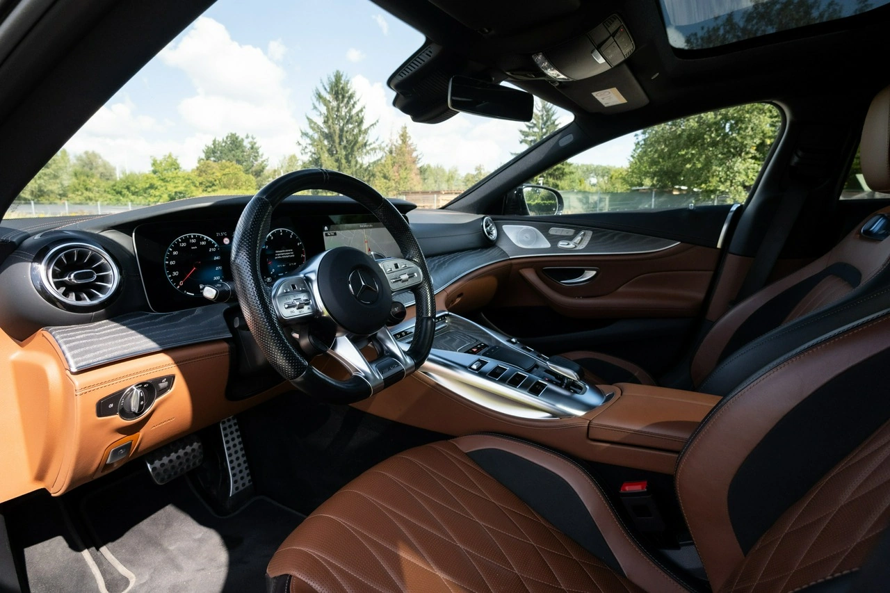 Mercedes AMG GT - Zdjęcie 16