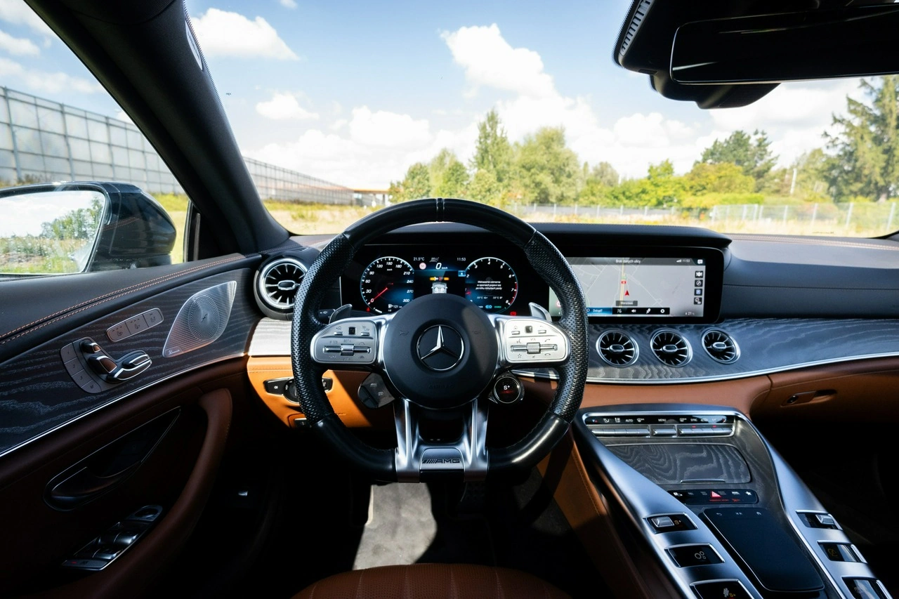 Mercedes AMG GT - Zdjęcie 17