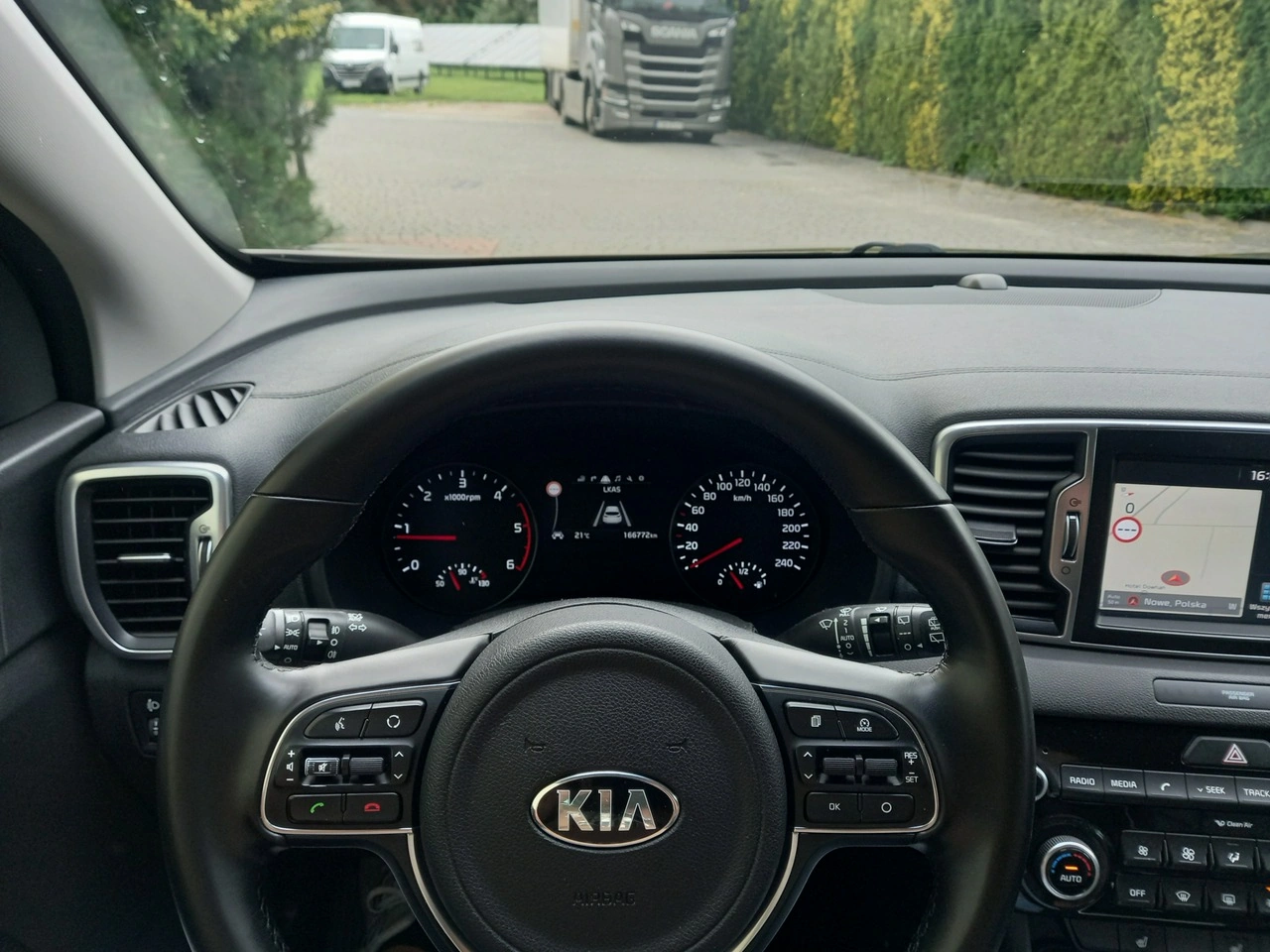 Kia Sportage - Zdjęcie 29