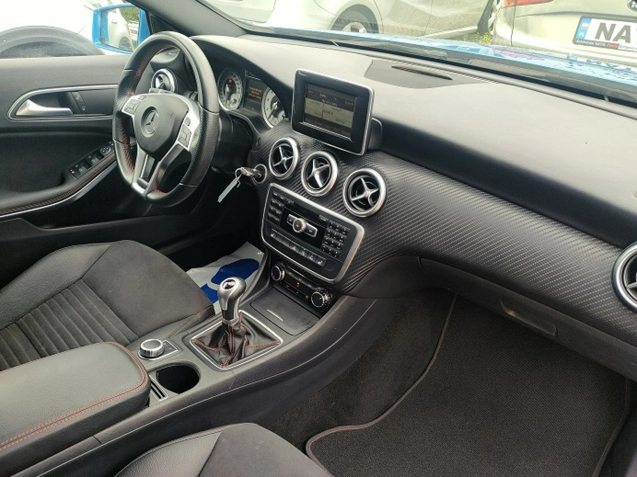 Mercedes A 180 - Zdjęcie 16