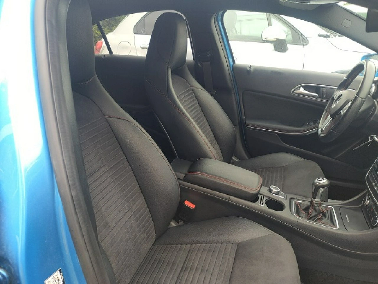 Mercedes A 180 - Zdjęcie 17