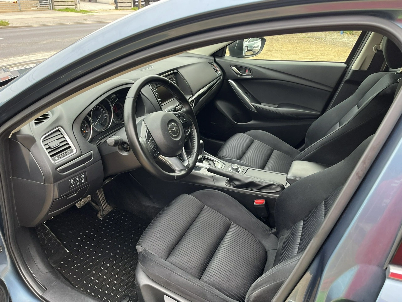 Mazda 6 - Zdjęcie 17