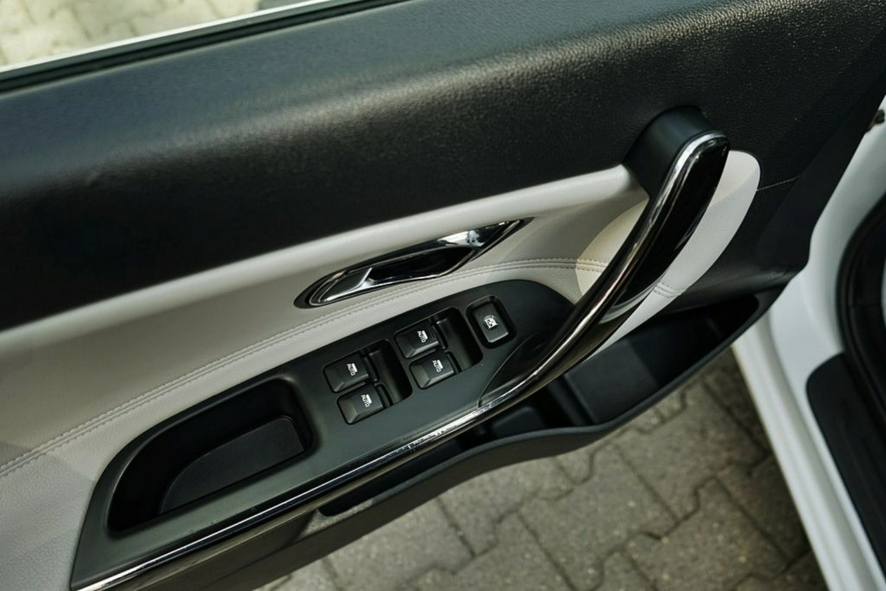 Kia Ceed - Zdjęcie 15