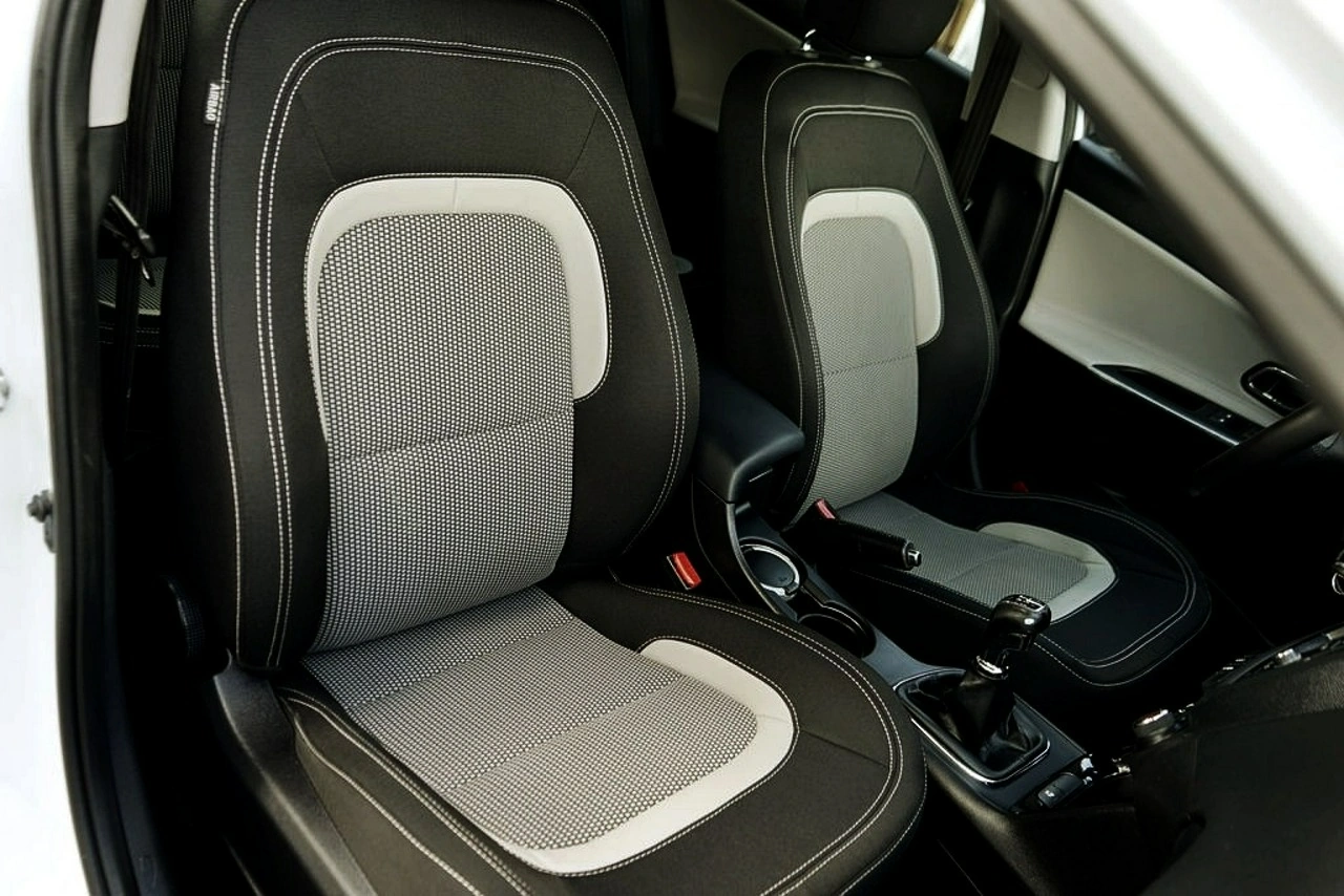 Kia Ceed - Zdjęcie 19