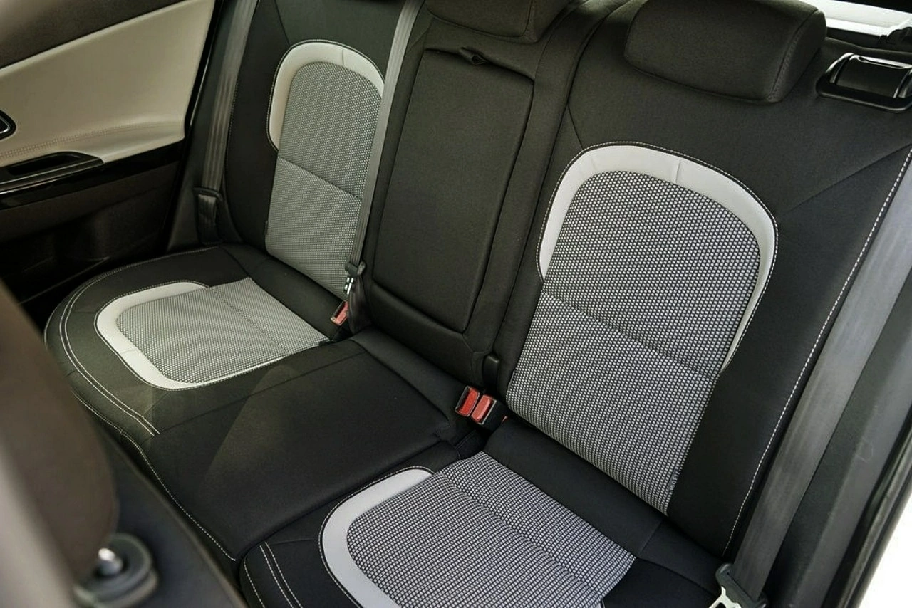 Kia Ceed - Zdjęcie 20