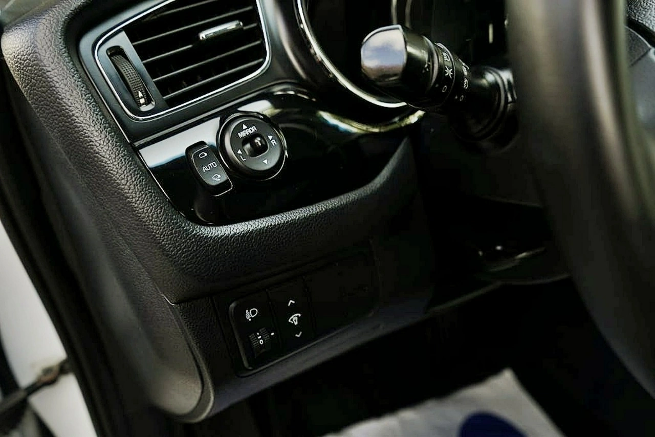 Kia Ceed - Zdjęcie 22
