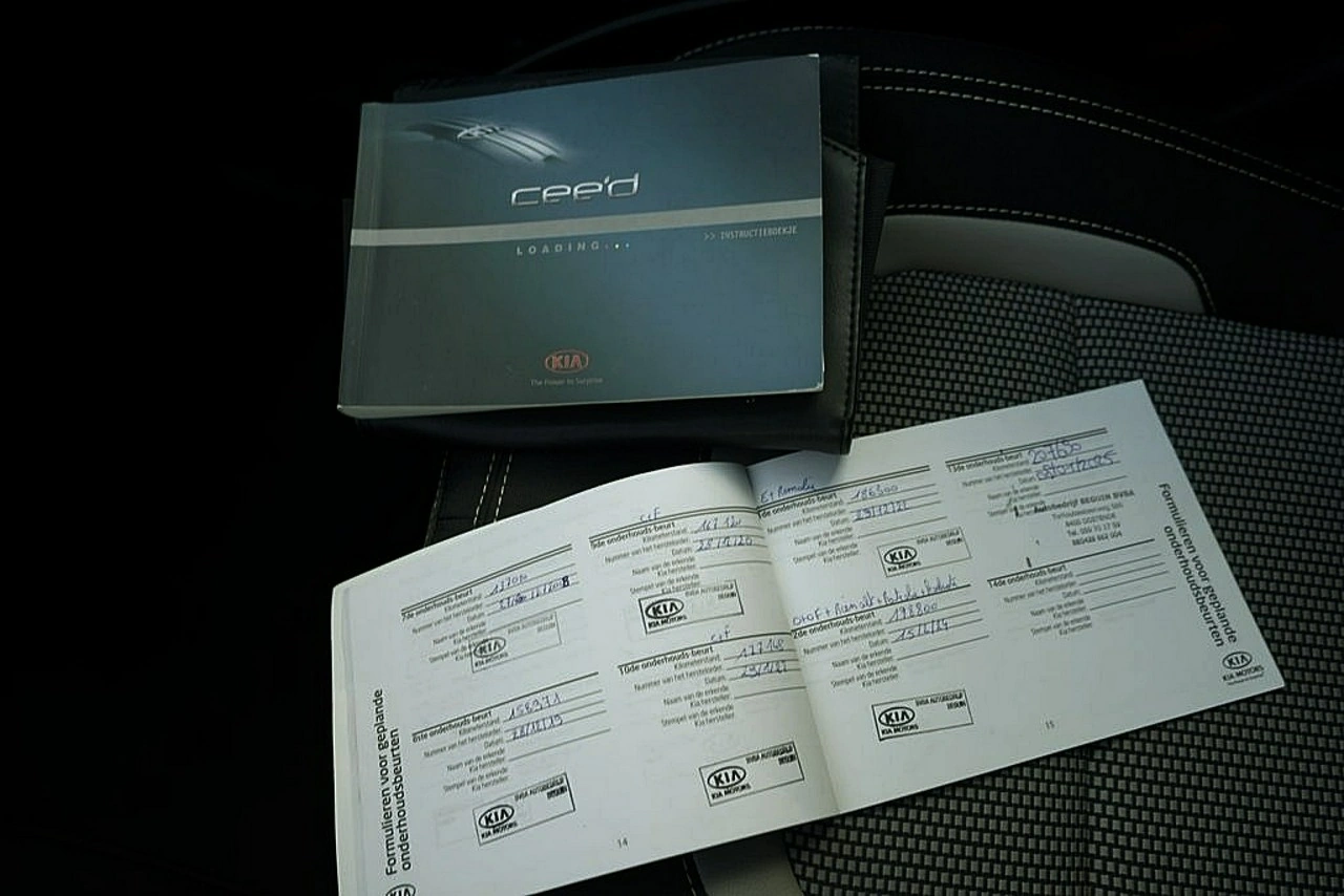 Kia Ceed - Zdjęcie 31