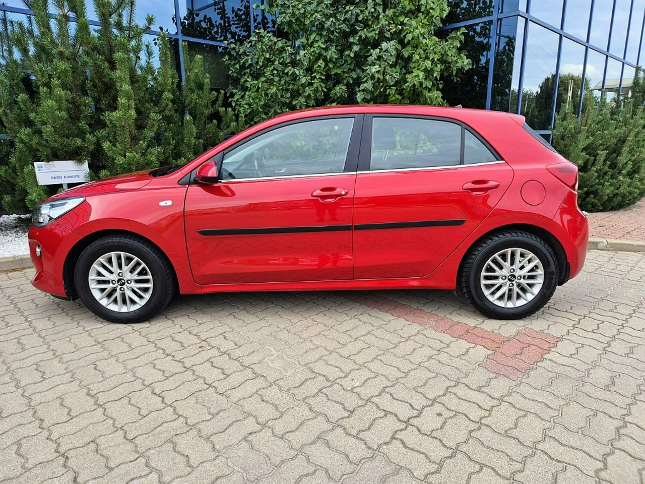 Kia Rio - Zdjęcie 11