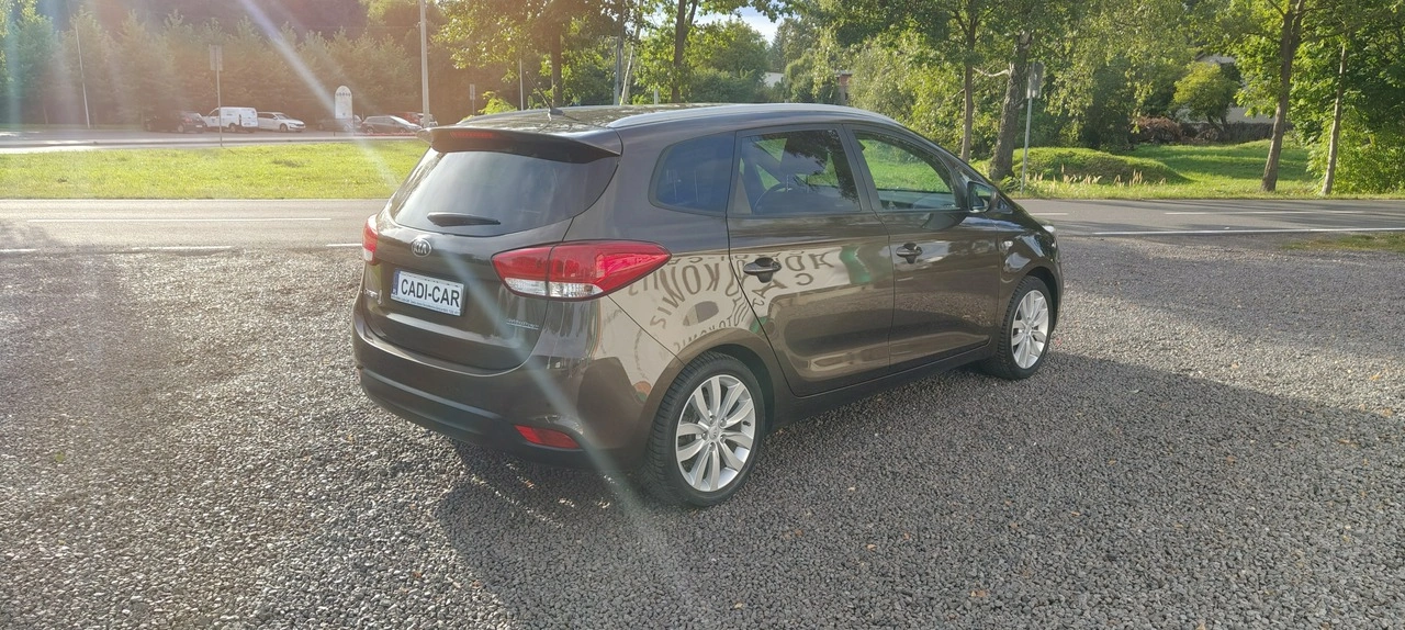 Kia Carens - Zdjęcie 3