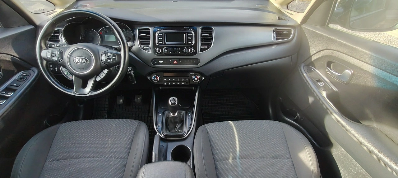 Kia Carens - Zdjęcie 7