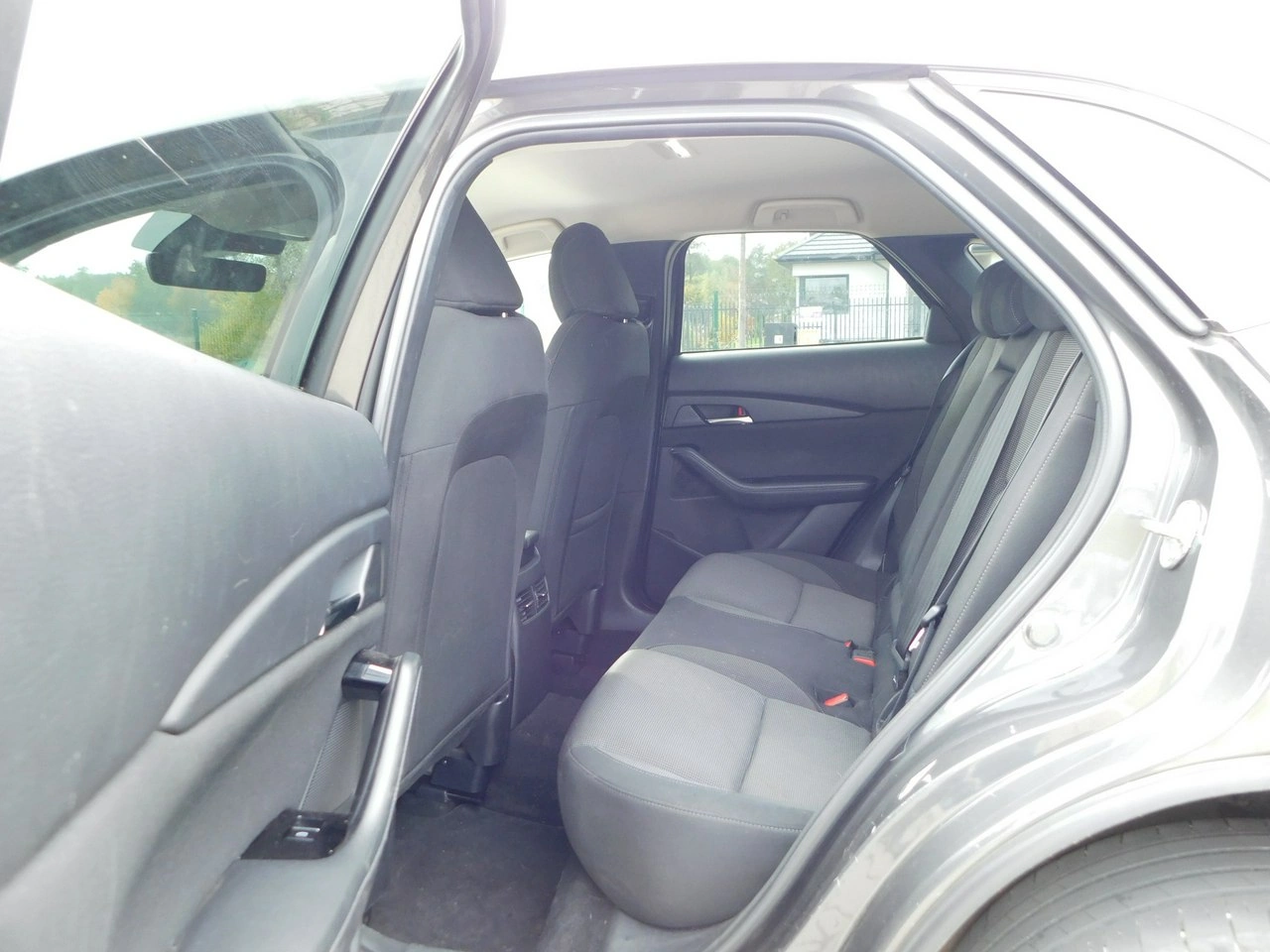 Mazda CX-30 - Zdjęcie 8